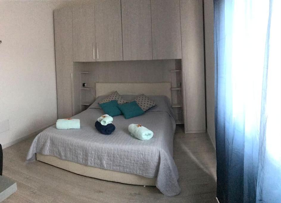 House Apartment *